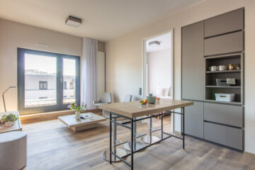 Canvas Living: 2 Bedroom Suite Furnished, 60528 Frankfurt am Main, Apartment